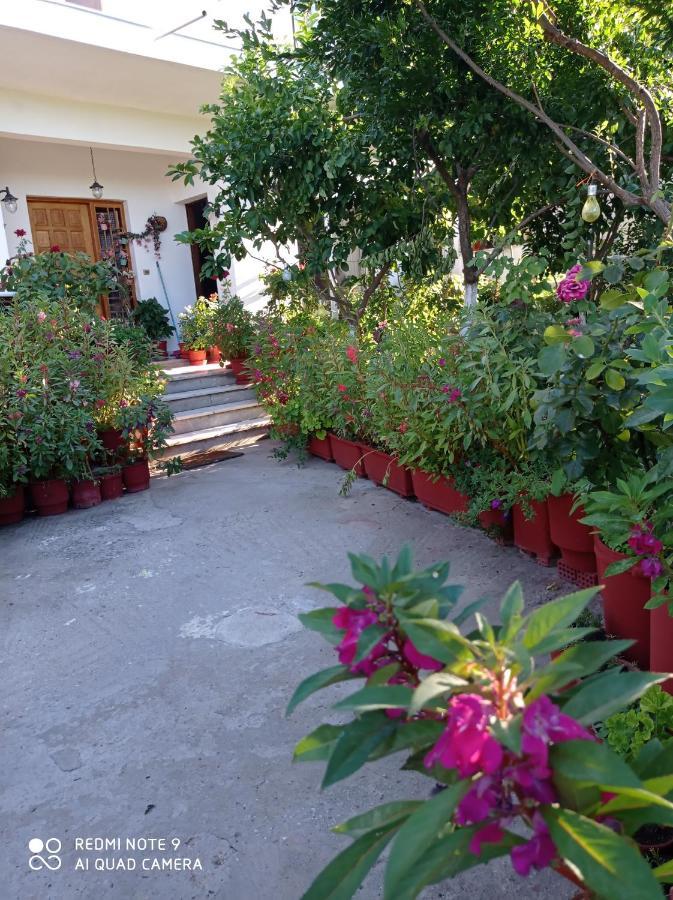 Nancy Rooms Skala Kallonis Exterior photo